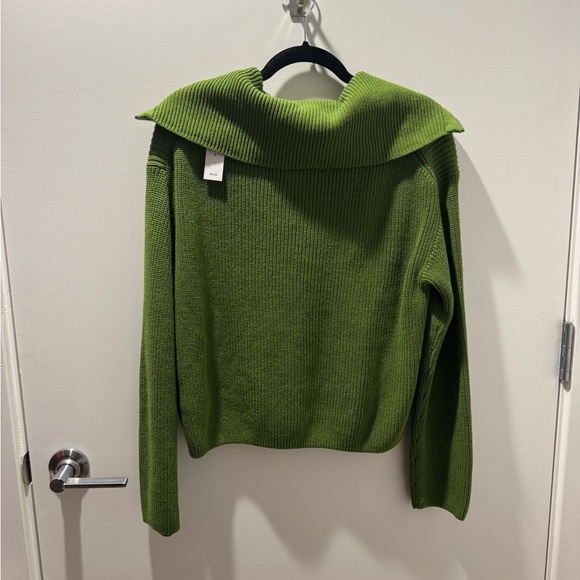 Gap Green Half-Zip Sweater - Picture 2 of 3